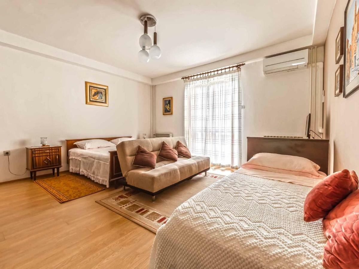 Lili Apartment Porec Exterior photo